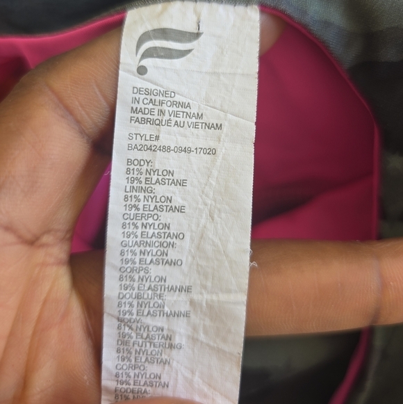 Fabletics Harlyn Reversible Sports Bra Camo Hot Pink Women’s Size XS Athleisure - Picture 9 of 10